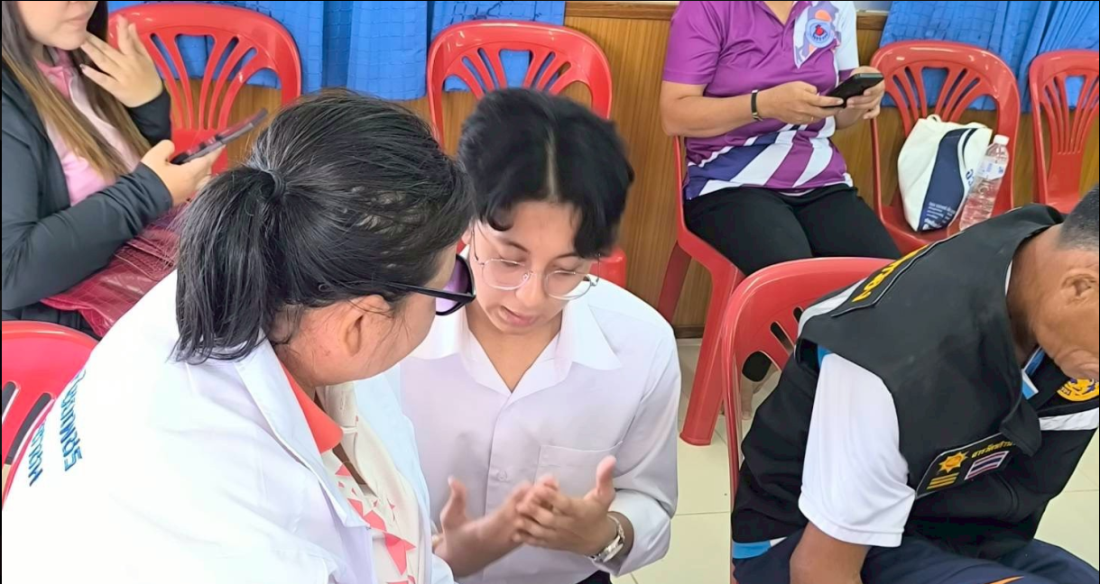 Consulting with healthcare worker